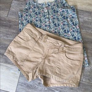 Aeropostale Short Khaki Shorts Size 5/6